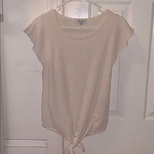 Basic Madewell t-shirt with knot at the end